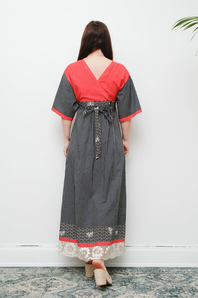 1970s Vintage Boho Kaftan Dress | Patchwork Floral Cotton Maxi with Lace Insets – Ethereal Summer Style