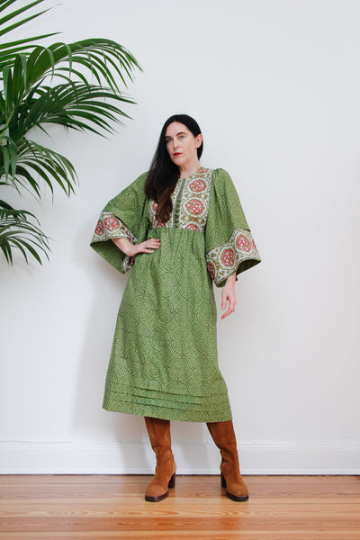 1970's Indian Cotton Sanobo Floral Bohemian Kaftan Dress