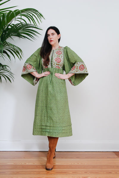 1970's Indian Cotton Sanobo Floral Bohemian Kaftan Dress