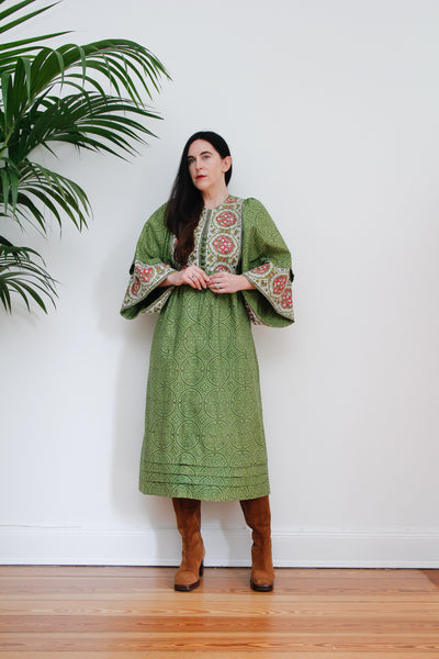 1970's Indian Cotton Sanobo Floral Bohemian Kaftan Dress